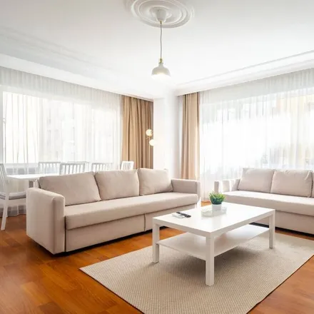 Rent this 3 bed apartment on 34375 Istanbul