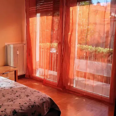 Rent this 2 bed apartment on Via Paolo Rolli in 35125 Padua Province of Padua, Italy