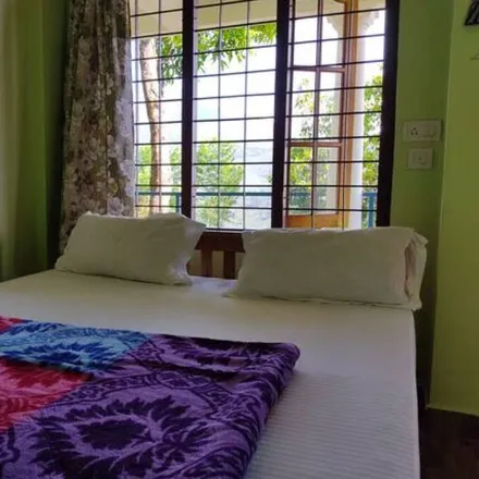Rent this 1 bed townhouse on Pallivasal Tea Factory in Pallivasal, Kerala