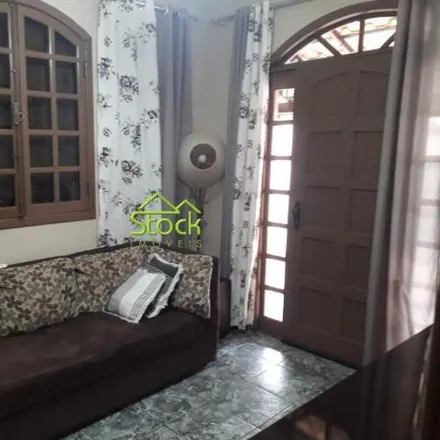 Buy this 3 bed house on Avenida Aramita de Matos Pinho in Lagoa Santa - MG, 33230-309