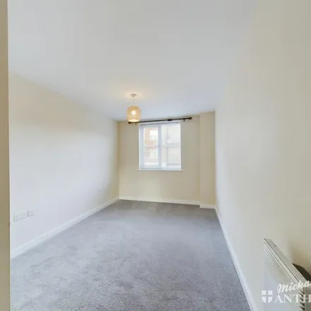Image 4 - Viridian Square, Aylesbury, HP21 7FX, United Kingdom - Apartment for rent