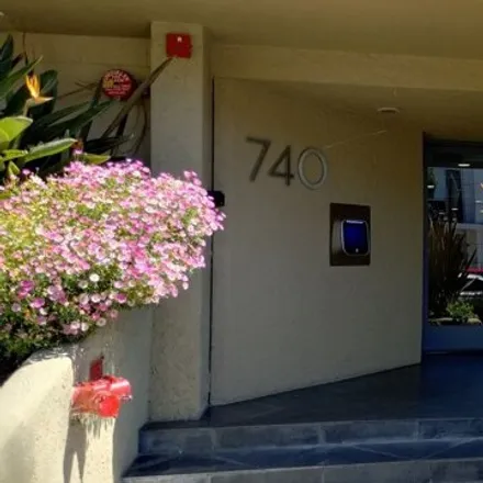 Rent this 1 bed condo on 770 North Kings Road in Los Angeles, CA 90069