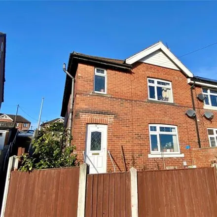 Buy this 3 bed house on Middle Road in Dewsbury, WF13 2PX