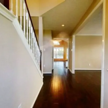 Buy this 4 bed apartment on 10019 Villa Verde Drive in Winchester Country, Houston