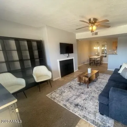 Image 4 - 7828 East Apartment, Scottsdale, AZ 85250, USA - Apartment for rent