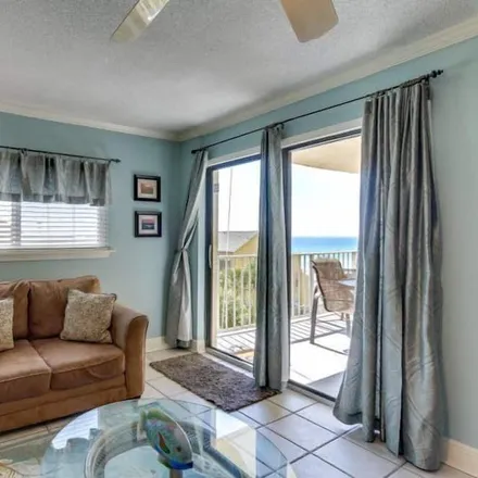 Rent this 3 bed condo on Panama City