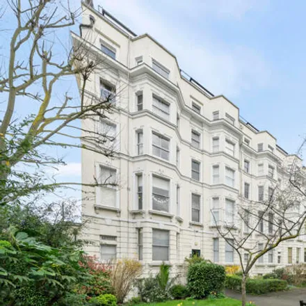 Image 2 - Pinehurst Court, Colville Gardens, London, W11 2BA, United Kingdom - Apartment for sale