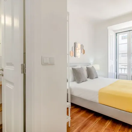 Rent this 2 bed apartment on Rua das Olarias in 1100-376 Lisbon, Portugal