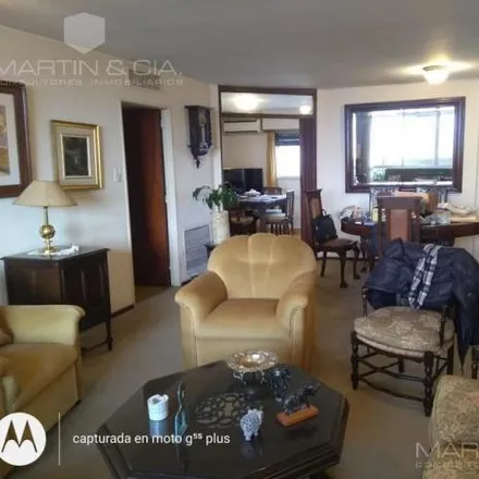 Buy this 3 bed apartment on Avenida Marcelo T. de Alvear 290 in Centro, Cordoba