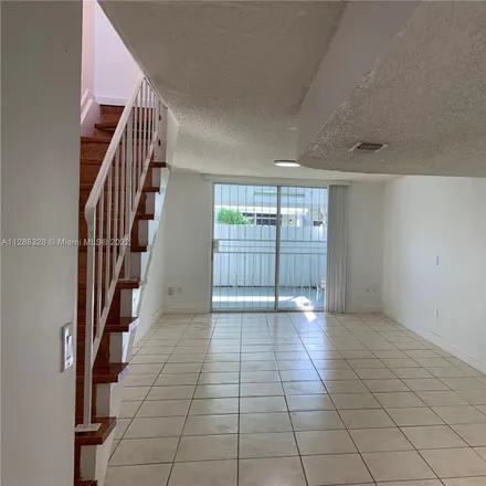 Image 3 - 3895 West 9th Way, Hialeah, FL 33012, USA - Condo for rent