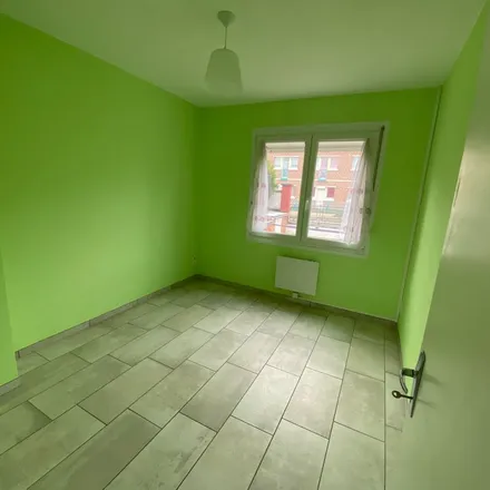 Rent this 3 bed apartment on Place de la Résistance in 59125 Trith-Saint-Léger, France