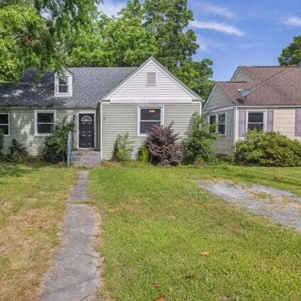 Buy this 4 bed house on 244 Plover Dr in Portsmouth, Virginia