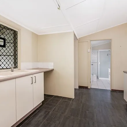 Rent this 3 bed apartment on 80 Heal Street in New Farm QLD 4005, Australia