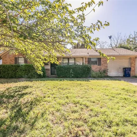 Buy this 3 bed house on 561 Northwest Newton Drive in Burleson, TX 76028