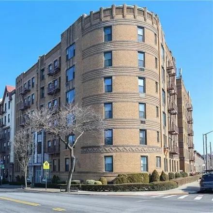 Image 1 - 7119 Shore Road, New York, NY 11209, USA - Apartment for sale