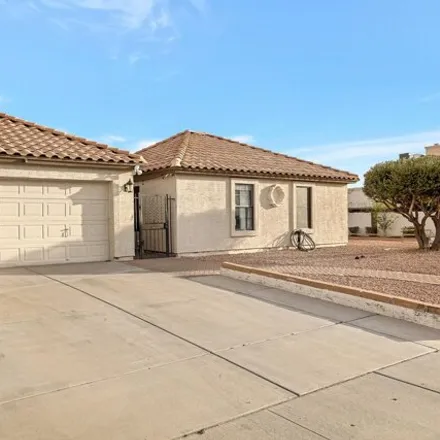 Image 2 - North 54th Drive, Glendale, AZ 85302, USA - House for rent