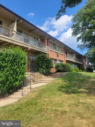 Rent this 2 bed condo on 1801 Drexel Street in Carole Highlands, Chillum