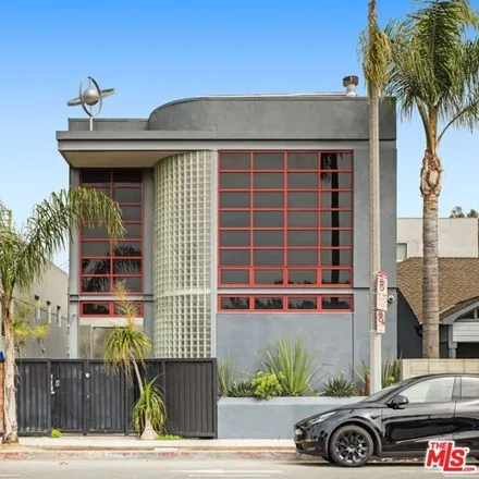Buy this 4 bed house on Hama sushi in 213 Windward Avenue, Los Angeles