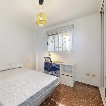 Image 3 - Carrer de Vidal de Blanes, 12, 46024 Valencia, Spain - Room for rent