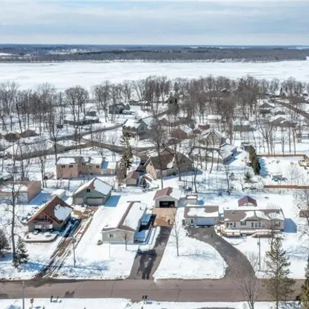 Image 3 - 1658 White Cloud Drive East, Isle, Mille Lacs County, MN 56342, USA - Apartment for sale