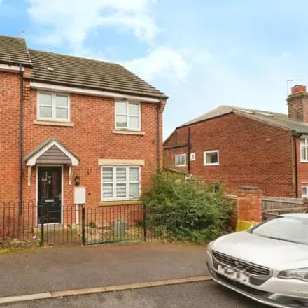 Buy this 3 bed duplex on Murray Street in Mansfield, NG18 4AR