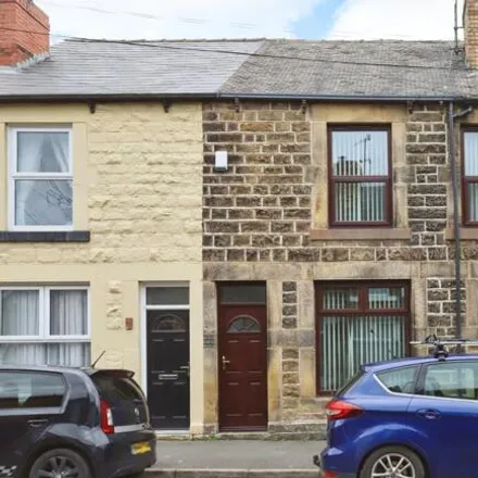 Buy this 3 bed townhouse on Fielding Road in Sheffield, S6 1SU