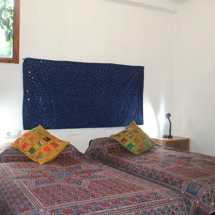 Rent this 1 bed apartment on Callejón del Mentidero in 18010 Granada, Spain