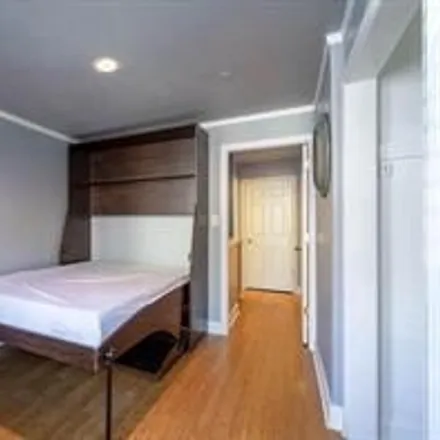 Image 3 - 810 South 23rd Street, Philadelphia, PA 19146, USA - Apartment for rent