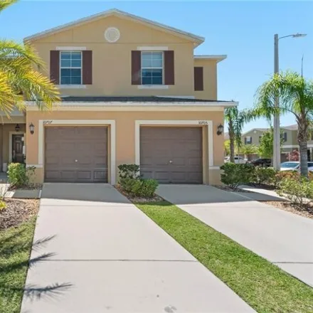 Buy this 2 bed house on 10723 Moonlight Mile Way in Hillsborough County, FL 33578