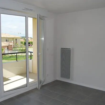 Rent this 2 bed apartment on 1 Rue Didier Daurat in 31600 Eaunes, France
