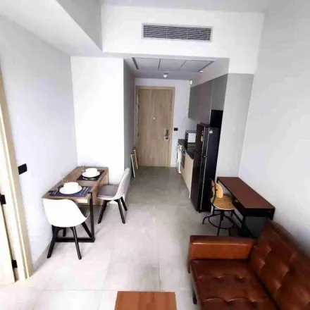 Rent this 1 bed apartment on Top Charoen Optical in Asok Montri Road, Vadhana District