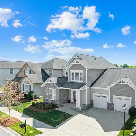 Buy this 4 bed house on 9826 Skybluff Circle in Huntersville, NC 28078