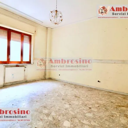Image 2 - Via Ruoppolo, 80022 Arzano NA, Italy - Apartment for rent