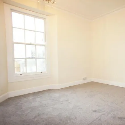 Image 9 - Cranmere, Cheltenham Road, Bristol, BS6 5RH, United Kingdom - Apartment for rent