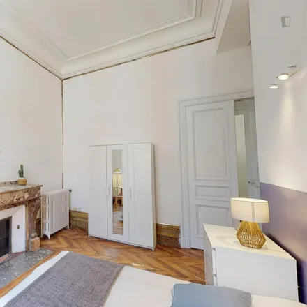 Image 2 - 13 Rue Peyras, 31000 Toulouse, France - Room for rent