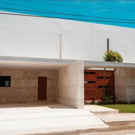 Rent this 4 bed house on Calle 12 in 97139 Mérida, YUC