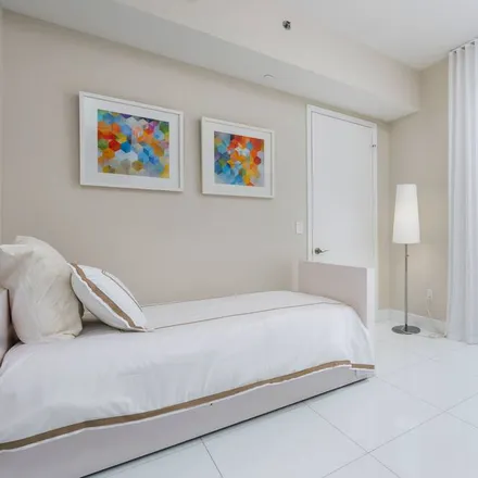Rent this 3 bed condo on North Miami Beach in FL, 33162