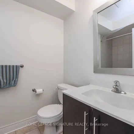 Image 7 - 52 Ruby Lang Lane, Toronto, ON M8Z 0B4, Canada - Townhouse for rent
