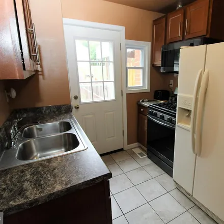 Image 7 - Andrew Street, Wheaton, MD 20902, USA - Townhouse for sale