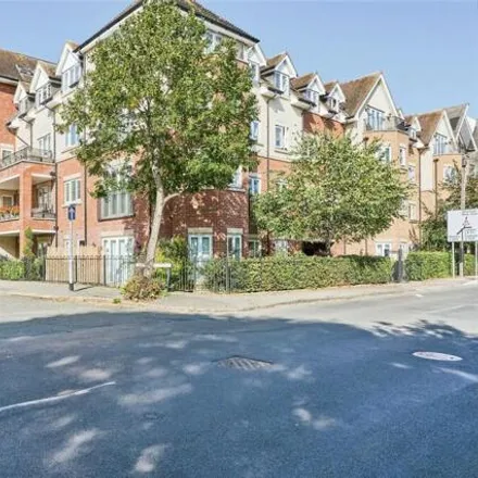 Image 1 - The Old Sorting Office, Rosemount Avenue, West Byfleet, KT14 6RA, United Kingdom - Apartment for sale
