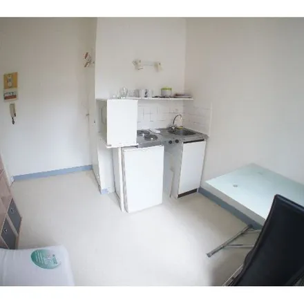 Rent this 1 bed apartment on 104 Rue Bressigny in 49007 Angers, France