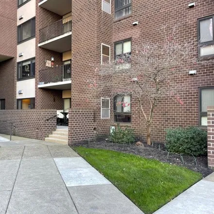 Buy this 1 bed condo on 9401R State Road in Philadelphia, PA 19114