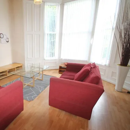 Image 2 - Osborne Terrace, Newcastle upon Tyne, NE2 1NE, United Kingdom - Apartment for rent