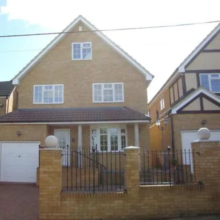 Image 1 - unnamed road, Noak Hill, CM11 2TP, United Kingdom - House for rent