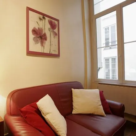 Image 4 - 42 Rue Chapon, 75003 Paris, France - Apartment for rent