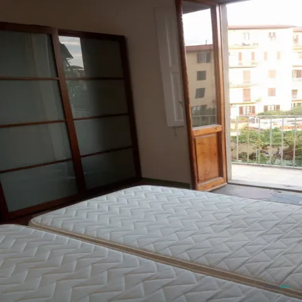 Image 1 - Piazza Leopoldo Nobili, 4 R, 50133 Florence FI, Italy - Room for rent