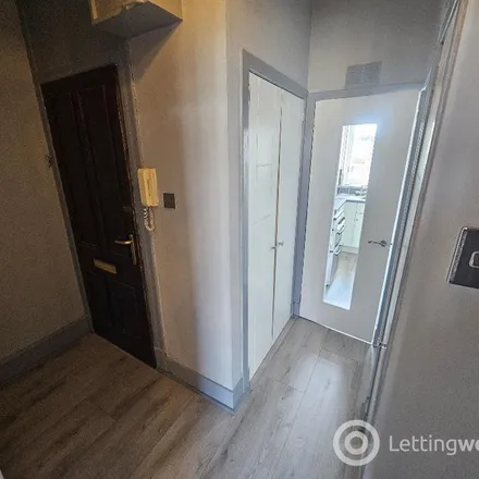 Rent this 1 bed apartment on 16 Great Western Place in Aberdeen City, AB10 6QL