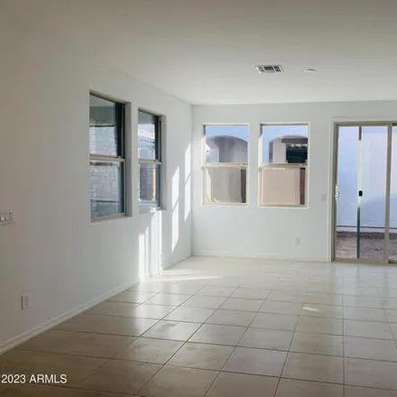 Image 3 - West Bronco Trail, Surprise, AZ 85001, USA - House for rent