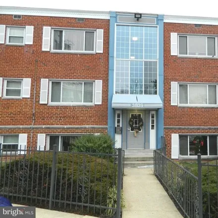 Buy this 2 bed condo on 3887 Hamilton Street in Hyattsville, MD 20781