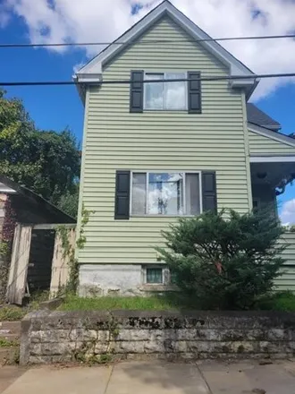Buy this 2 bed house on 7037 Fielding Way in Pittsburgh, PA 15208